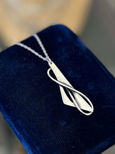 Load image into Gallery viewer, Vintage ORB Otto Robert Bade Sterling Silver Abstract Infinity Pendant Necklace
