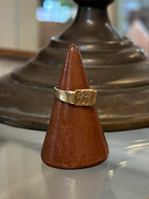Load image into Gallery viewer, Vintage 14k Yellow Gold Engraved Monogrammed RR Initials Signet Ring US 5 1/2

