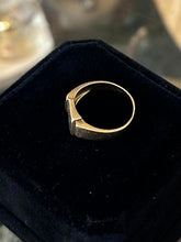 Load image into Gallery viewer, Vintage 14k Yellow Gold Engraved Monogrammed RR Initials Signet Ring US 5 1/2
