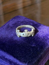 Load image into Gallery viewer, Vintage Brushed Sterling Silver Irish Claddagh Celtic Knot Unisex Band Ring US 8
