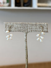 Load image into Gallery viewer, Vintage 14K Yellow Gold Baroque Freshwater Pearl Branch Delicate Earrings
