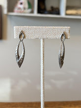 Load image into Gallery viewer, Vintage Sterling Silver Diamond Cut Dangle Earrings | Pointy Teardrops
