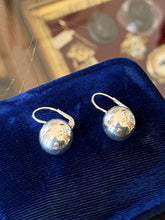 Load image into Gallery viewer, Vintage Italy Sterling Silver Ball Sphere Dangle Drop Earrings
