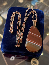 Load image into Gallery viewer, Vintage Rare Signed REBAJES Copper &amp; Banded Agate Pendant Necklace Figaro 18"
