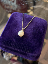 Load image into Gallery viewer, Vintage Dainty Gold Tone Sterling Silver Teardrop Pearl Pendant Necklace 18"
