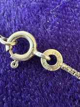 Load image into Gallery viewer, Vintage Dainty Gold Tone Sterling Silver Teardrop Pearl Pendant Necklace 18"
