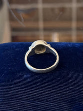 Load image into Gallery viewer, Vintage 1990s Sterling Silver Lapis Lazuli Flush Gypsy Set Ring US 8.5
