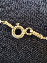 Load image into Gallery viewer, Vintage Sterling Silver Doubled Point Faceted Amethyst Spinner Pendant Necklace
