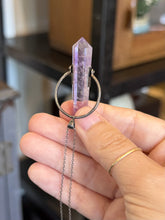 Load image into Gallery viewer, Vintage Sterling Silver Doubled Point Faceted Amethyst Spinner Pendant Necklace
