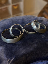 Load image into Gallery viewer, Vintage Artisan Signed Genkut Sterling Silver Modernist Spiral Hoop Earrings
