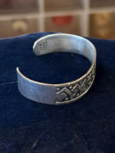 Load image into Gallery viewer, Vintage Signed TV-55 Taxco Mexico Sterling Silver Geometric Cuff Bracelet
