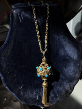Load image into Gallery viewer, Vintage 1960s Signed Florenza Etruscan Revival Gold Tone Locket Pendant Necklace
