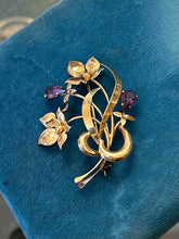 Load image into Gallery viewer, Vintage 14K &amp; 18K Yellow Gold Genuine Faceted Amethyst Teardrop Floral Brooch
