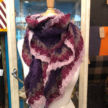 Load image into Gallery viewer, Ruffled edge knit scarf
